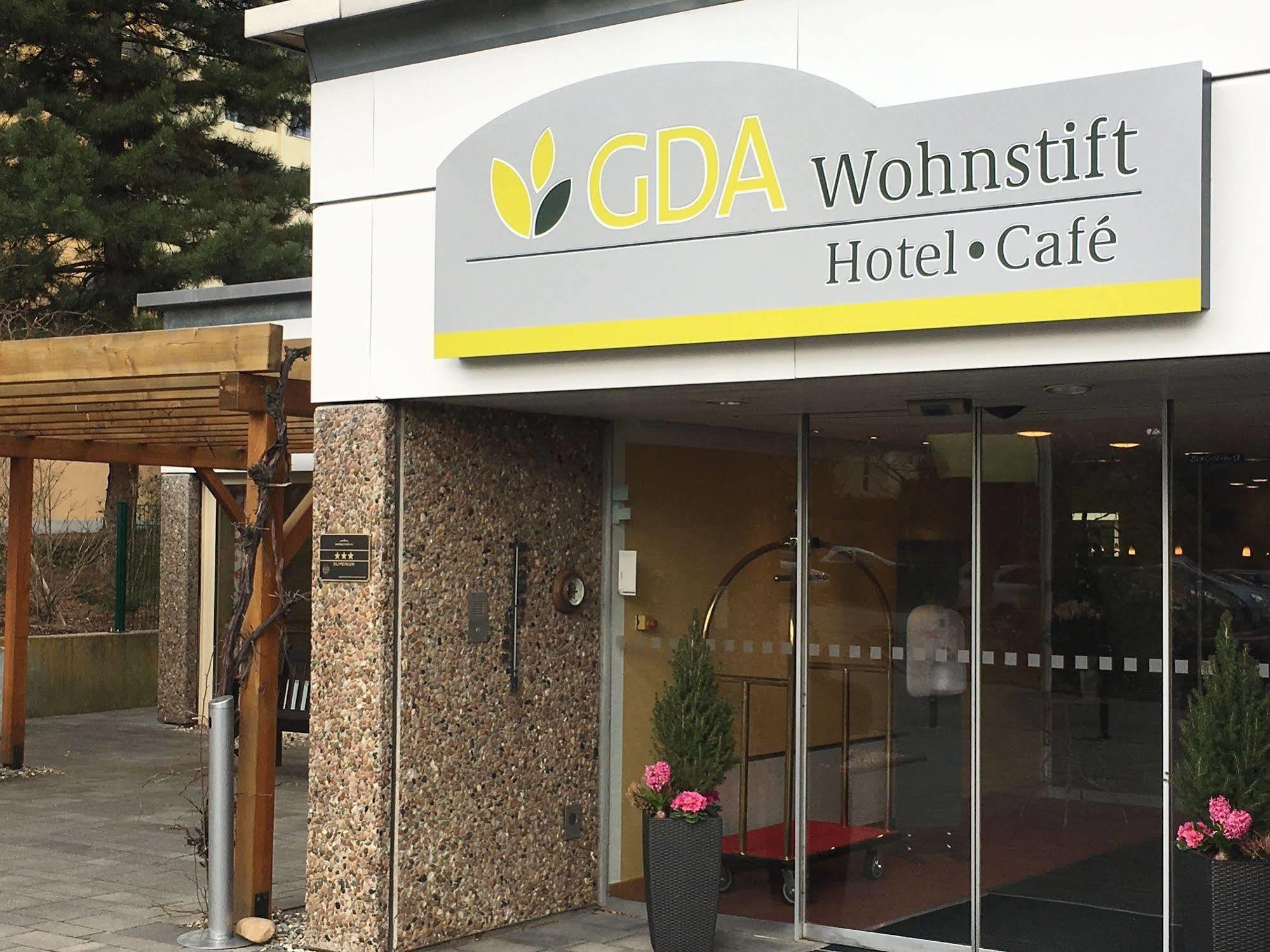 Gda Hotel Neustadt An Der Weinstrasse Bagian luar foto